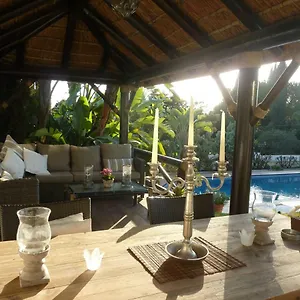 Breeze Boutique Guest Rooms, Bed & Breakfast